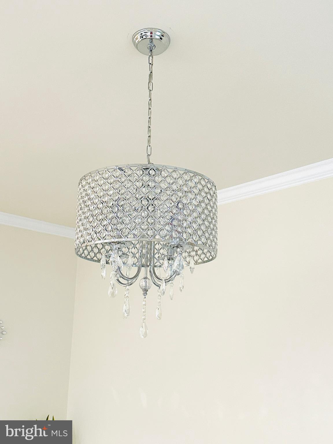 ELIZABETH HILLS - Residential Lease