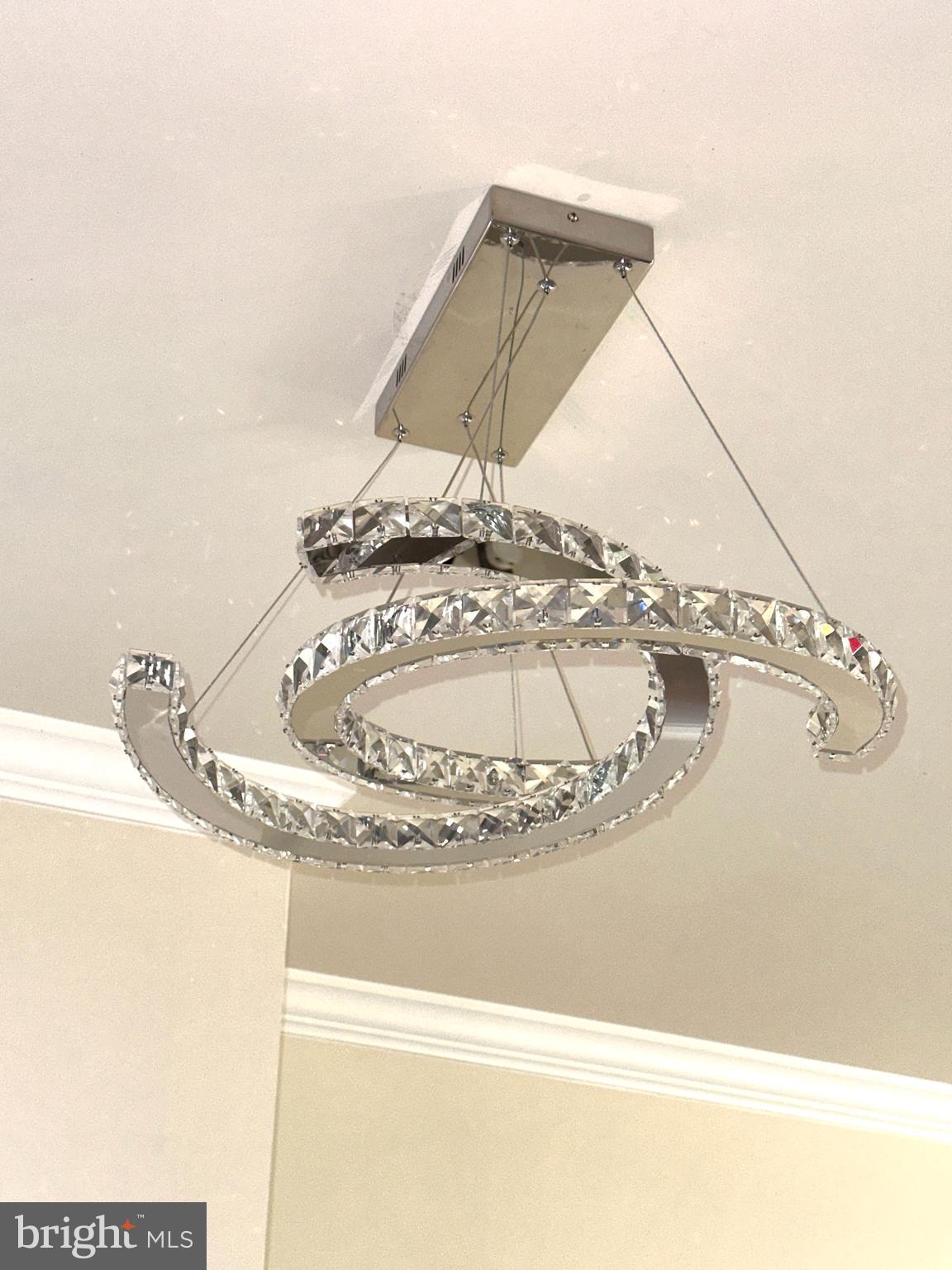 ELIZABETH HILLS - Residential Lease