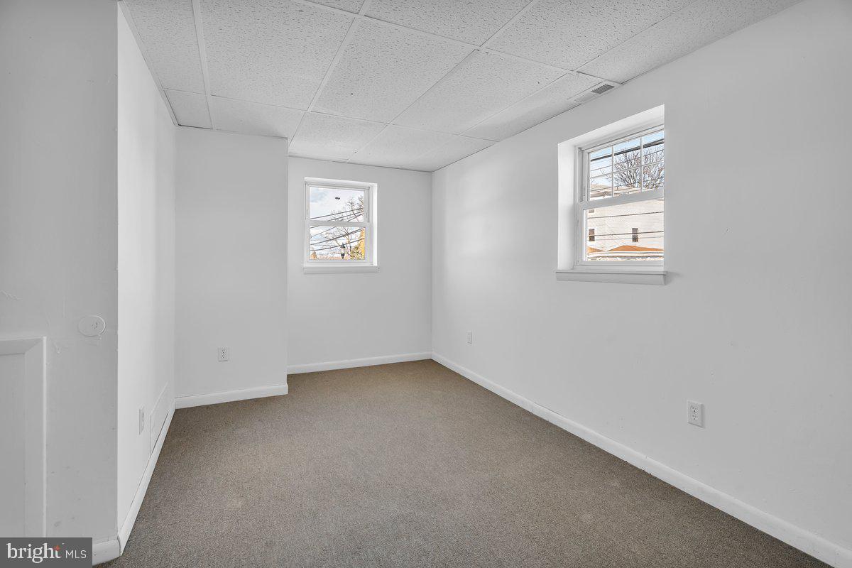 102 N BLACK HORSE PIKE