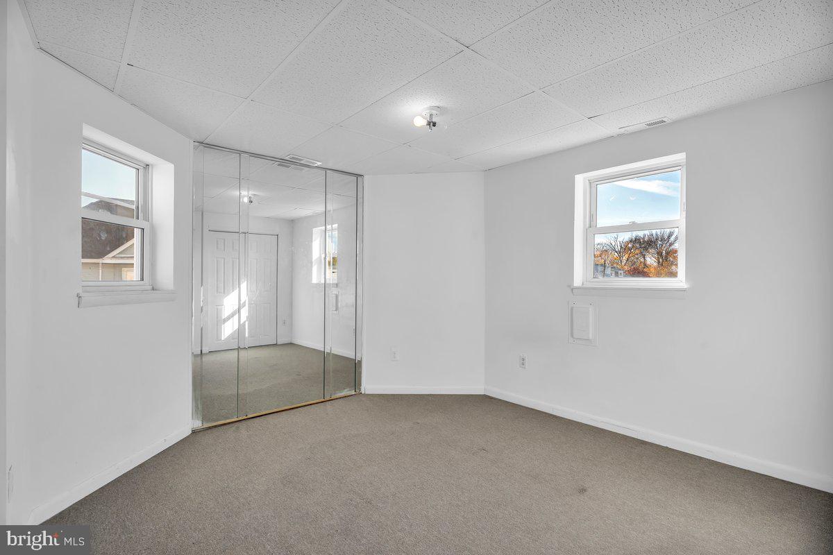 102 N BLACK HORSE PIKE