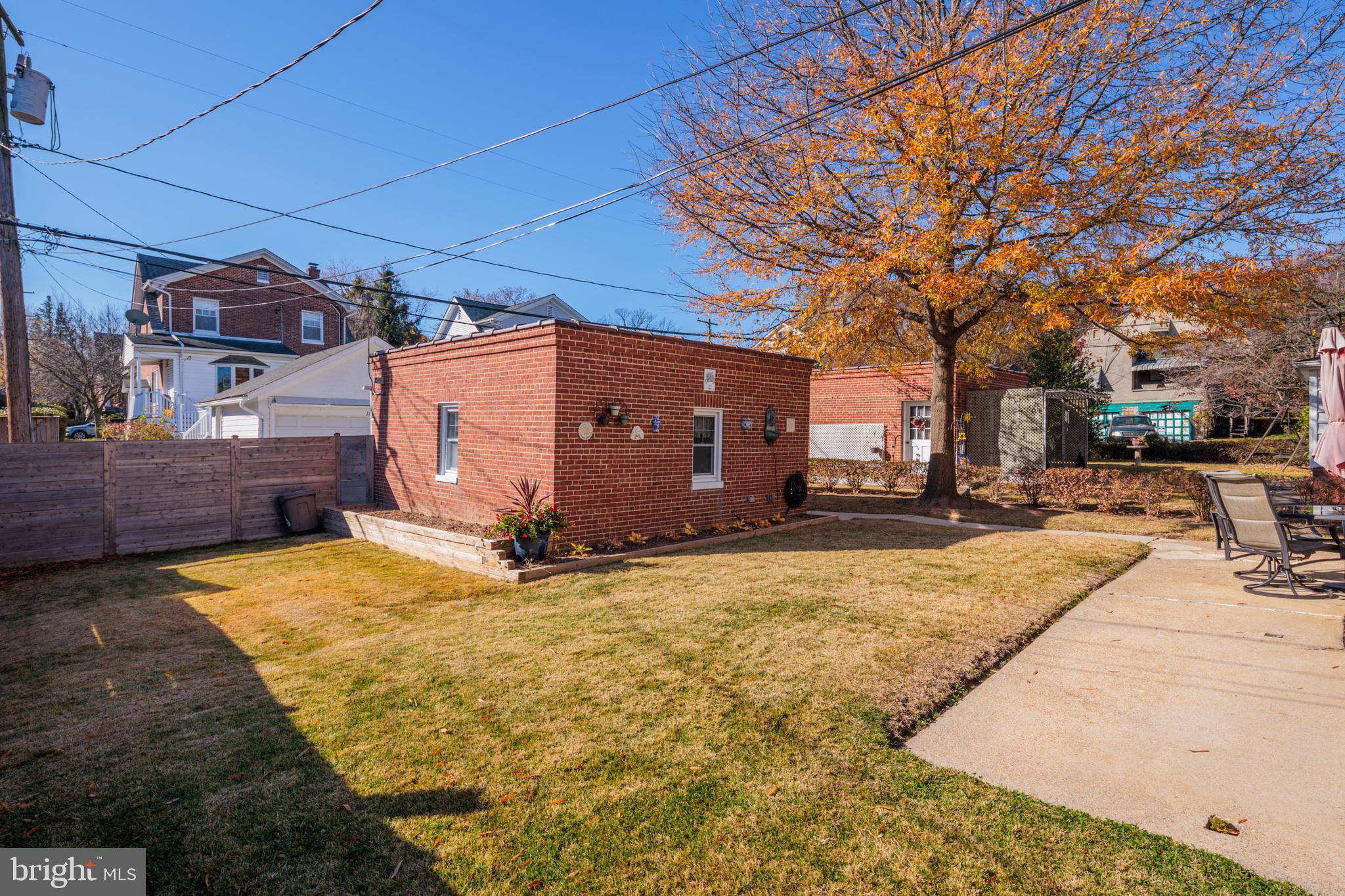 MAYFIELD - Residential