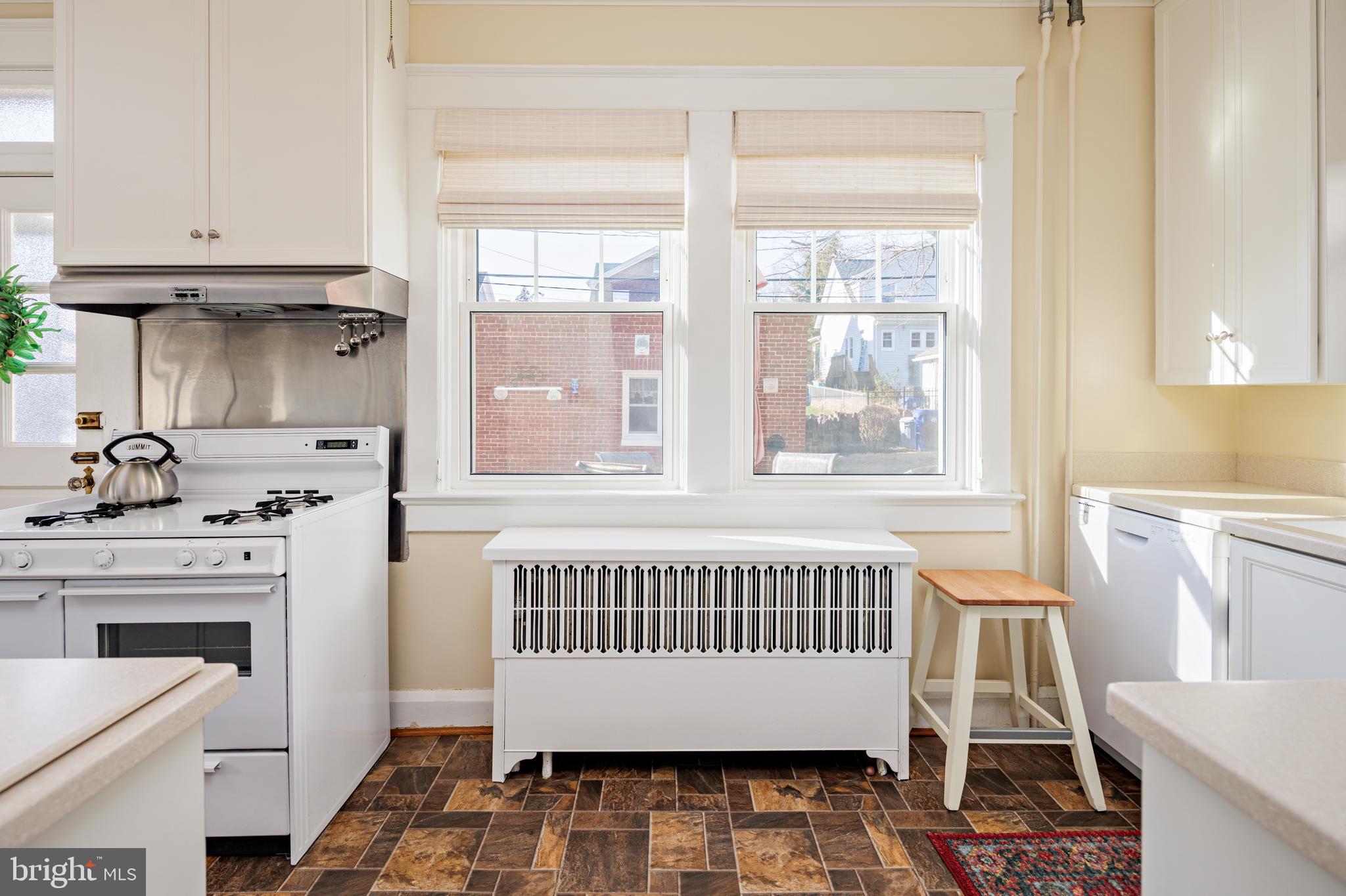 MAYFIELD - Residential