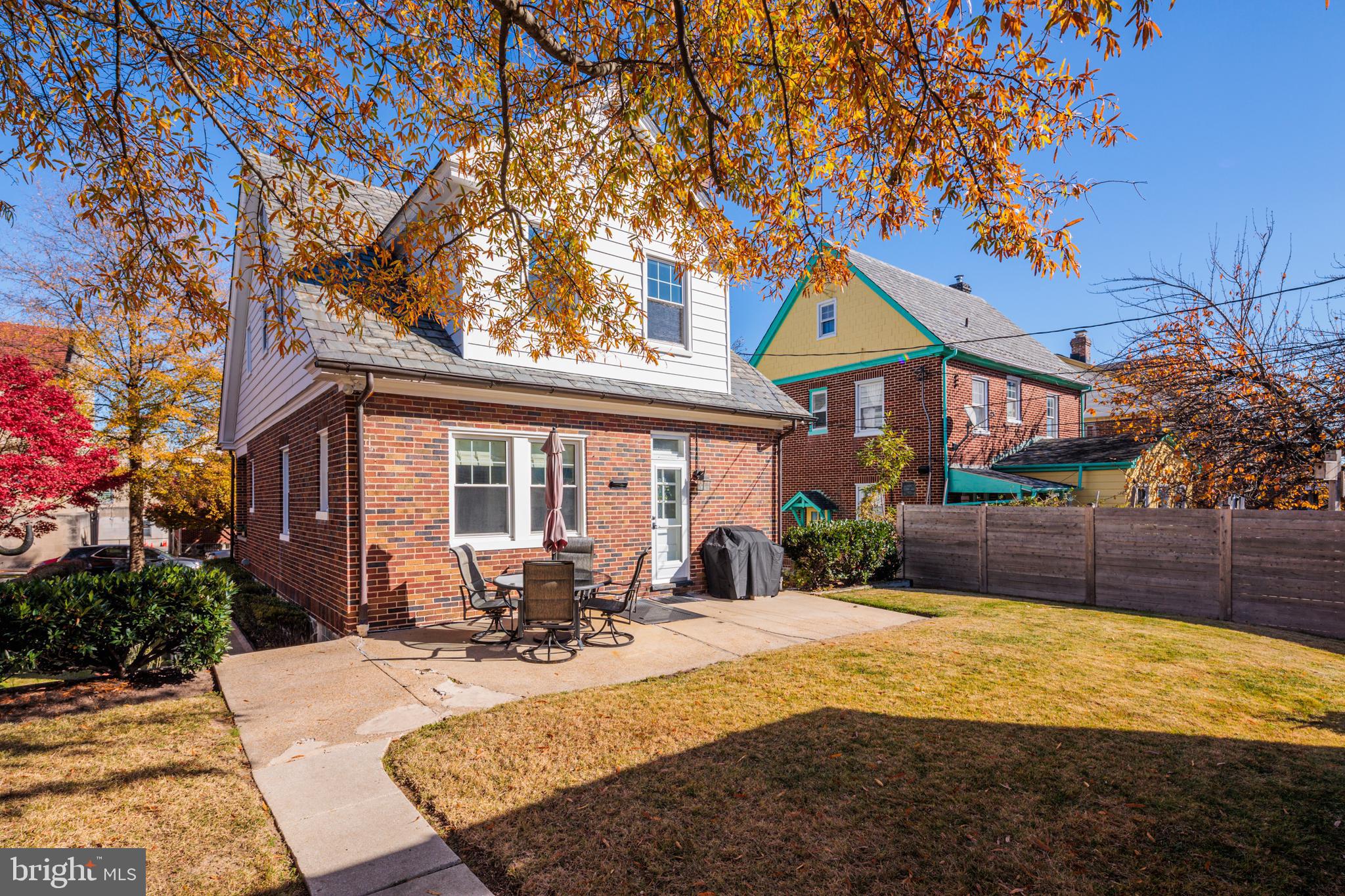 MAYFIELD - Residential