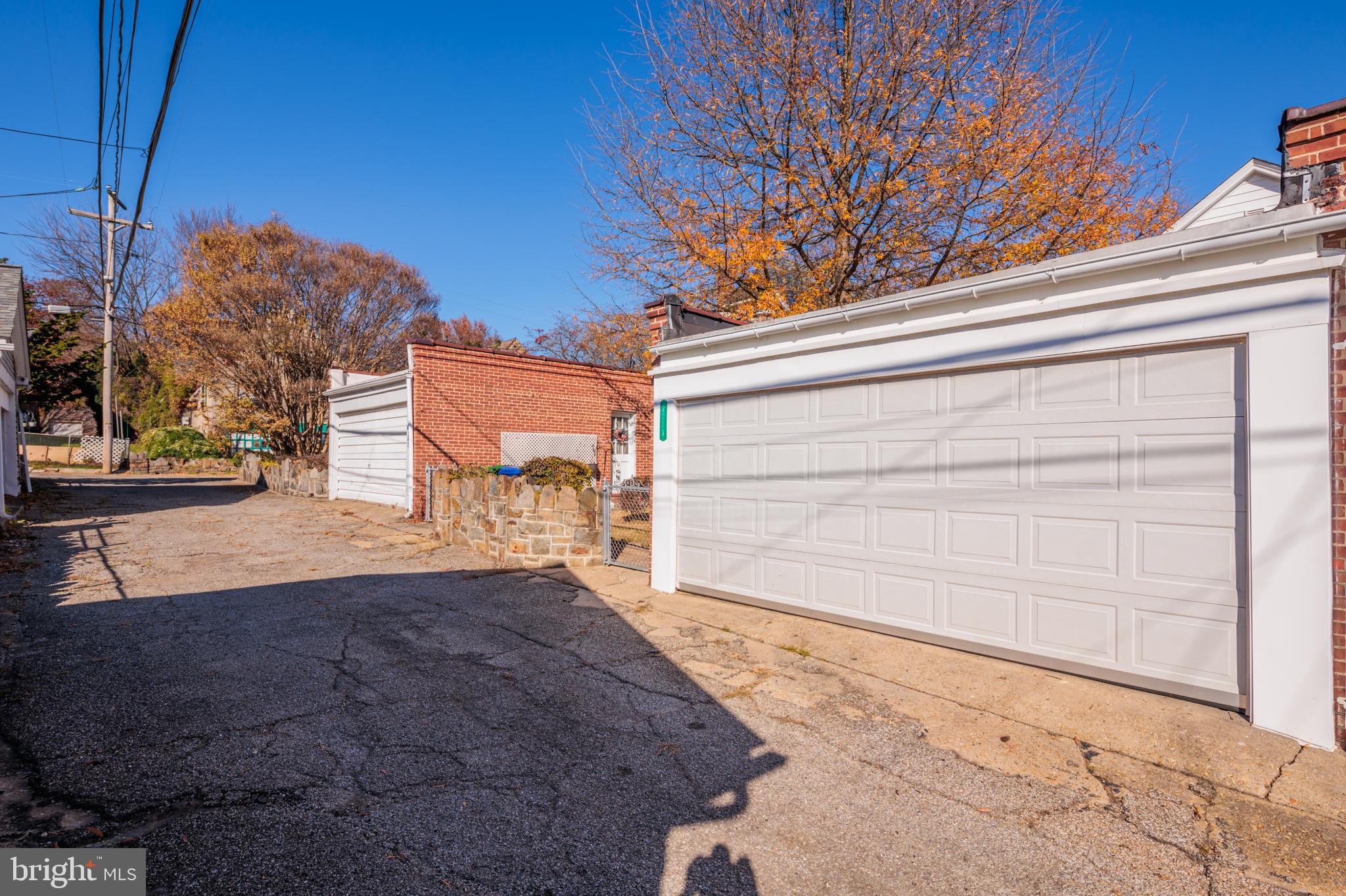 MAYFIELD - Residential