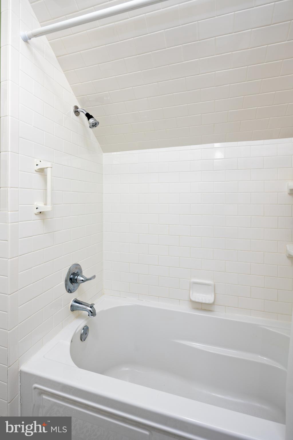 MAYFIELD - Residential