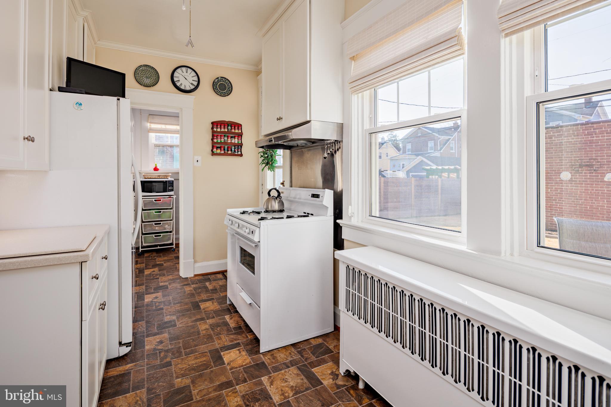 MAYFIELD - Residential