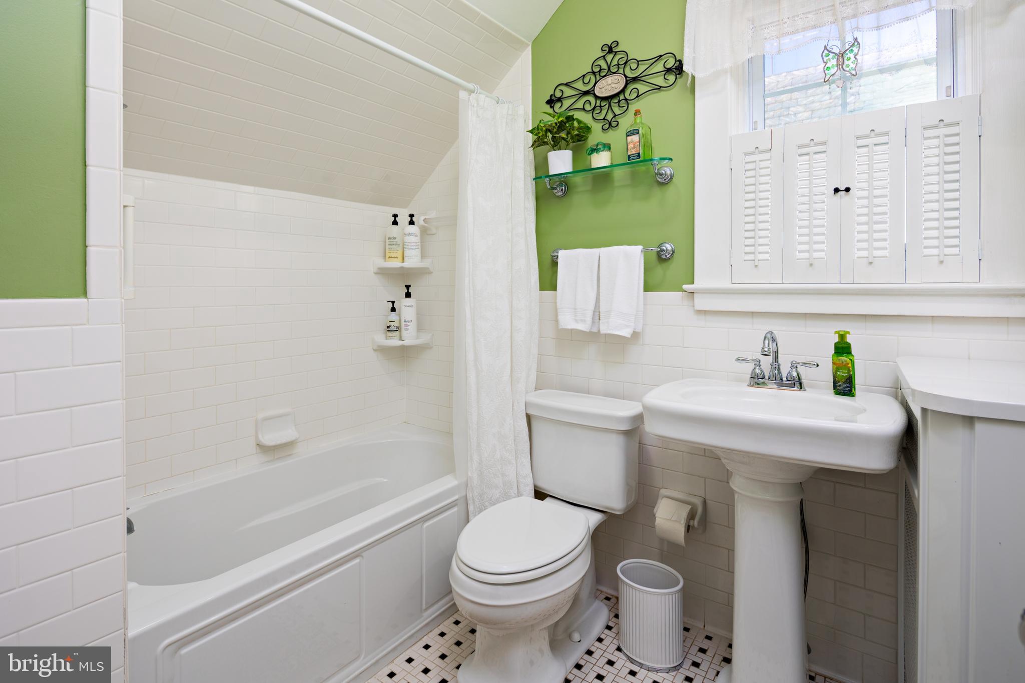 MAYFIELD - Residential