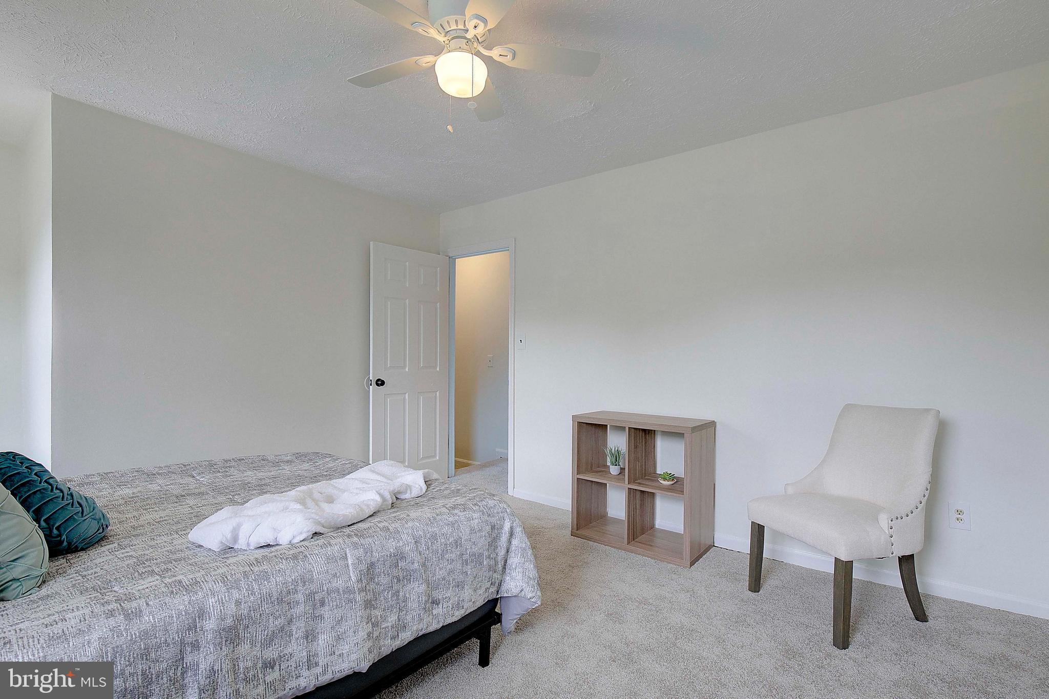 STONEYBROOKE VILLAGE - Residential