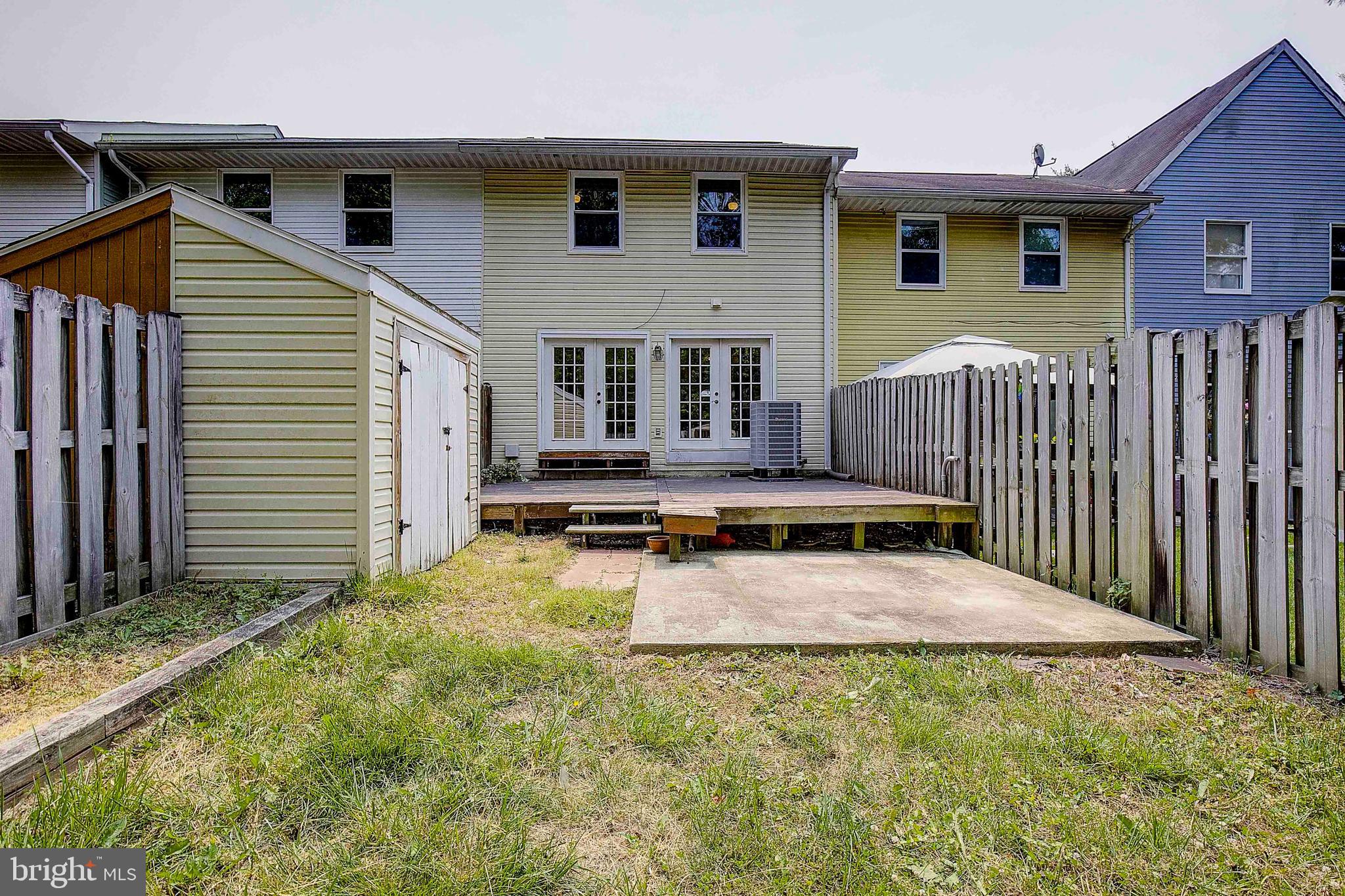 STONEYBROOKE VILLAGE - Residential