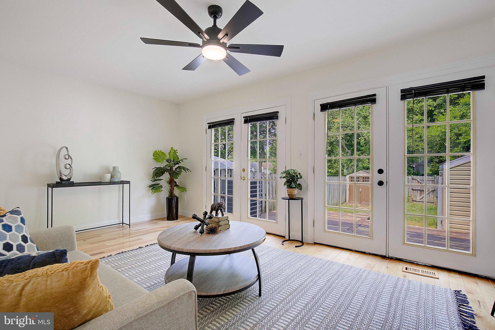 STONEYBROOKE VILLAGE - Residential