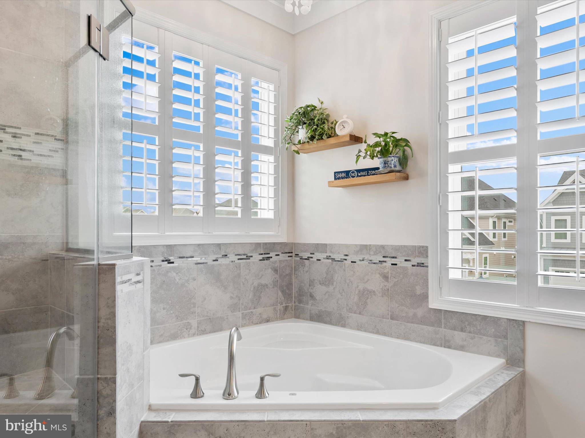 BAYSIDE - Residential