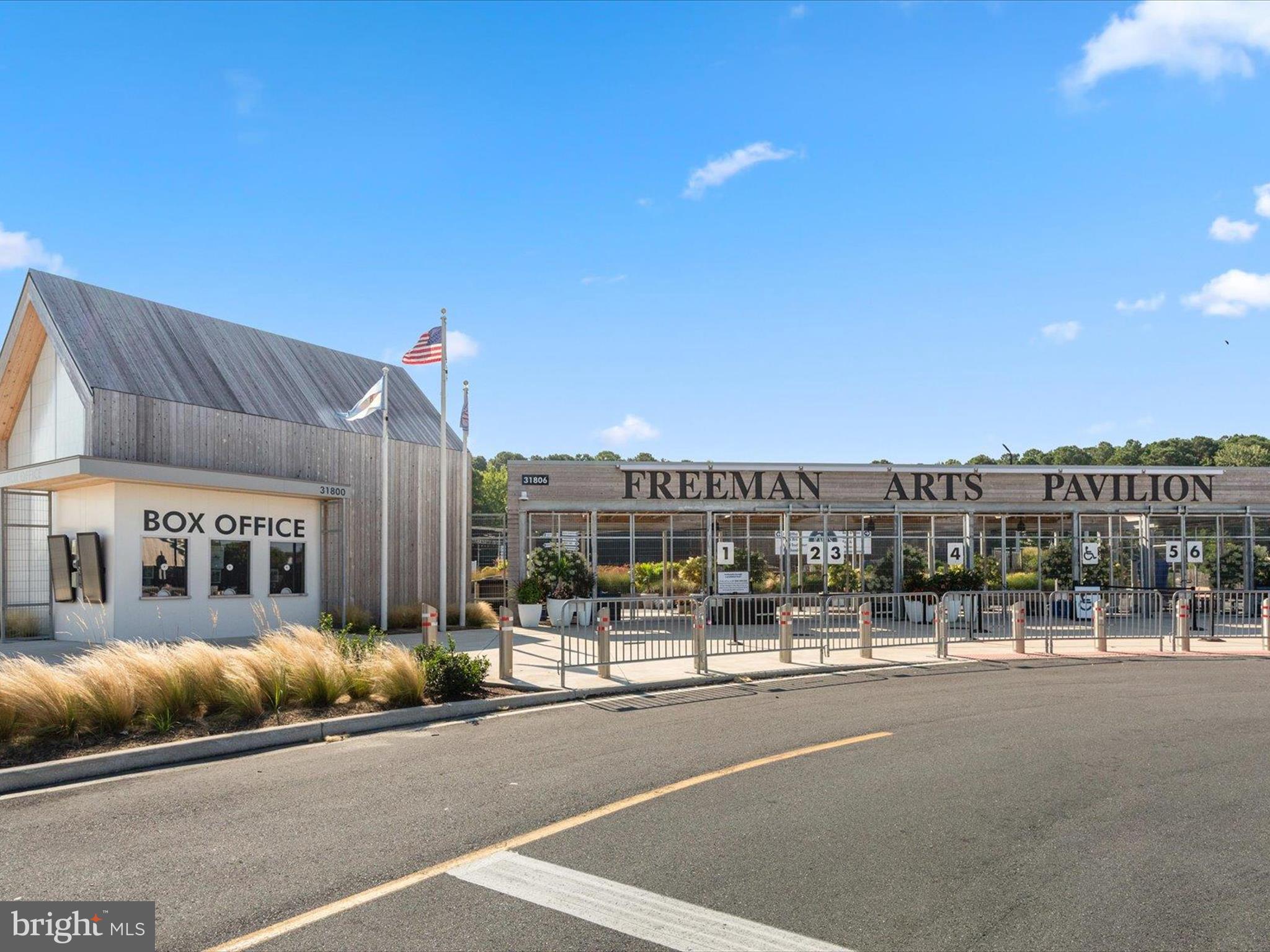 BAYSIDE - Residential