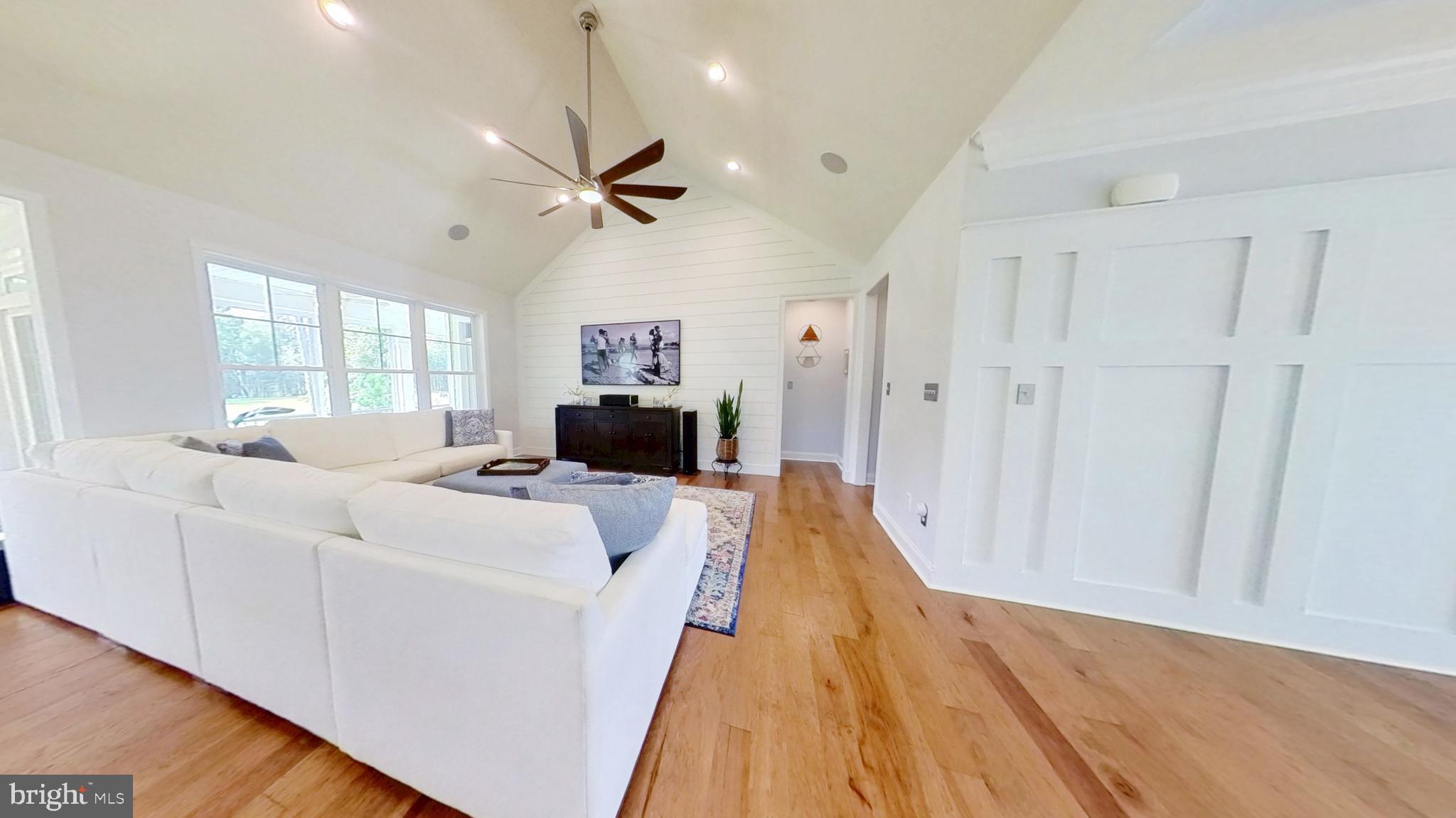 BAYSIDE - Residential