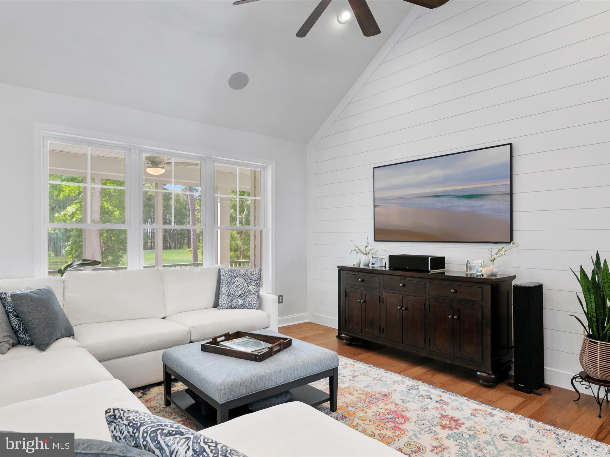 BAYSIDE - Residential