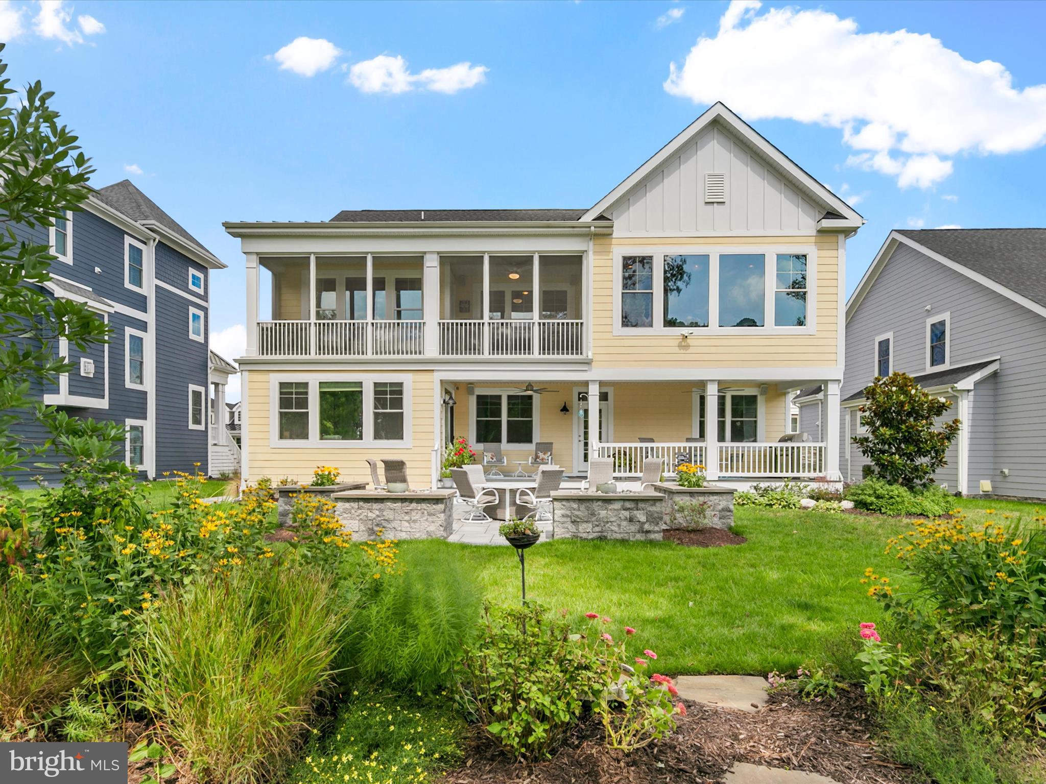 BAYSIDE - Residential