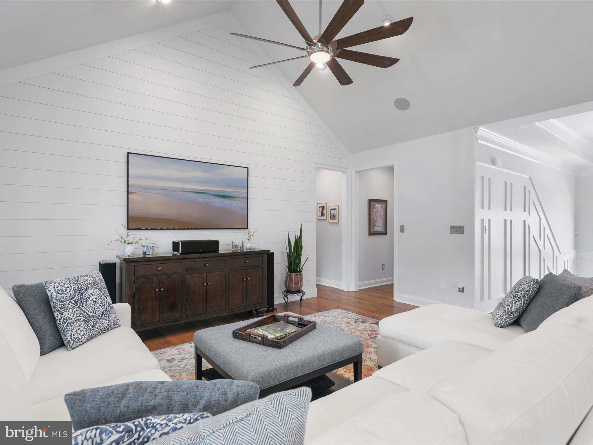 BAYSIDE - Residential