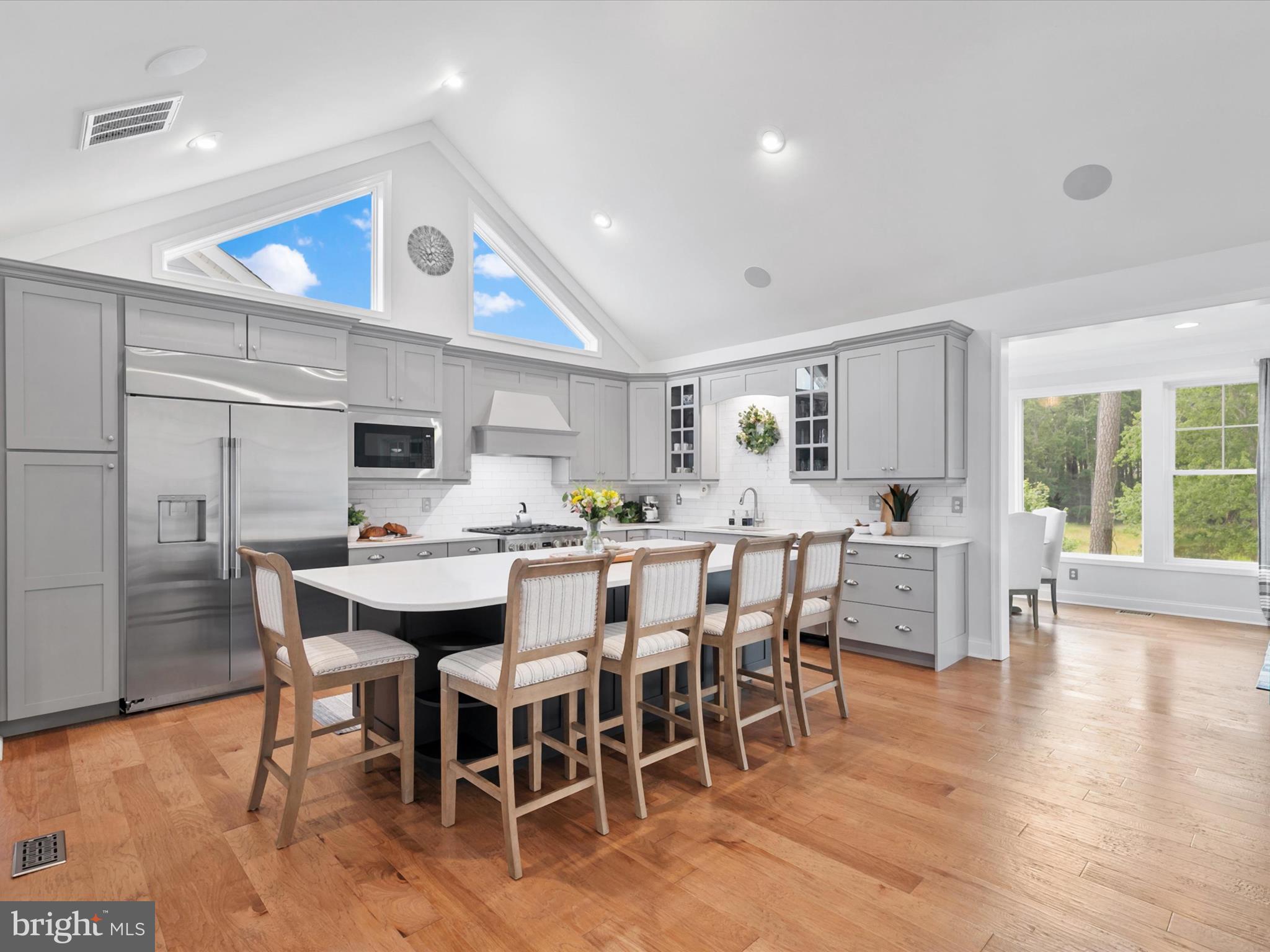 BAYSIDE - Residential