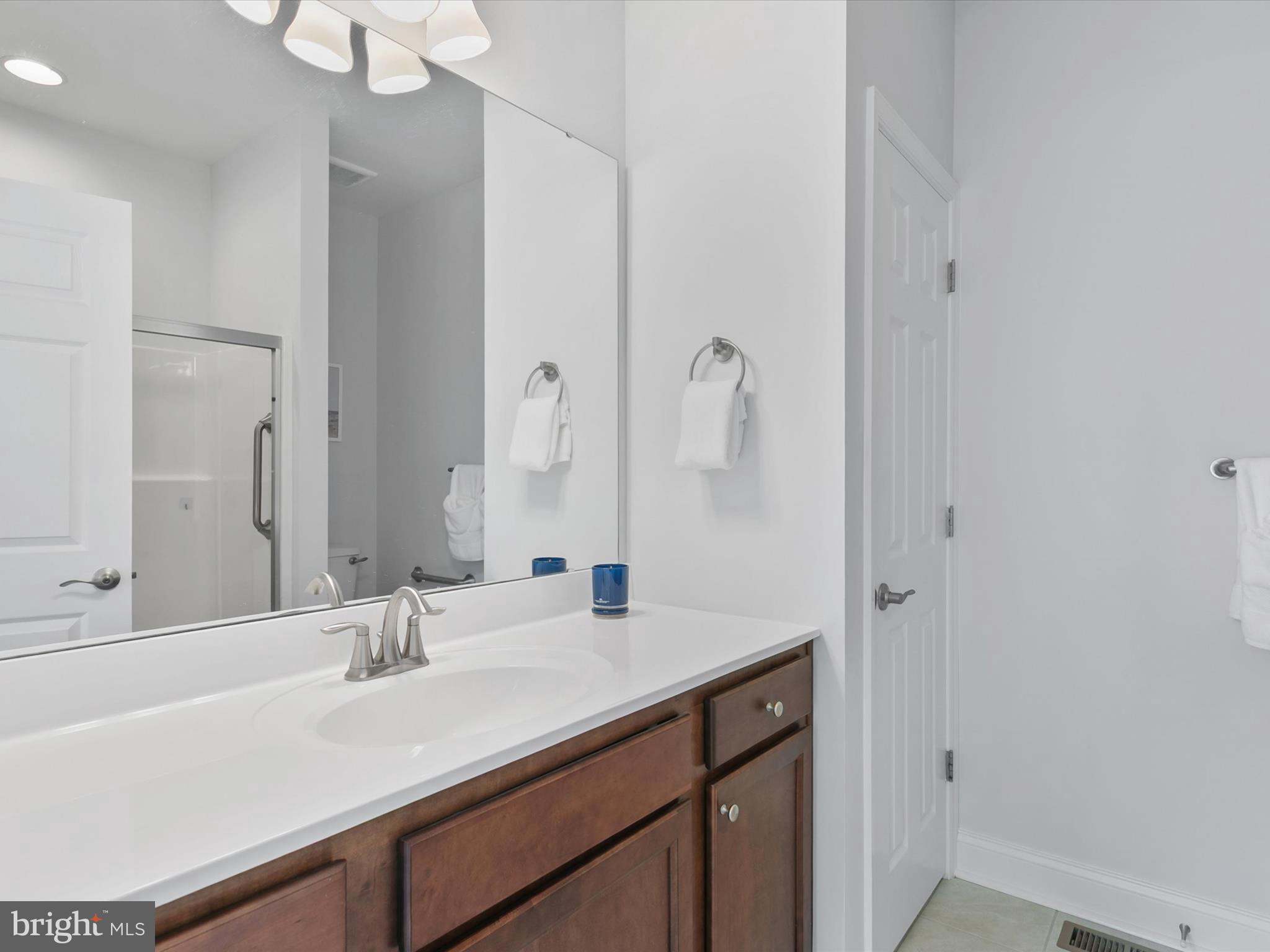 BAYSIDE - Residential