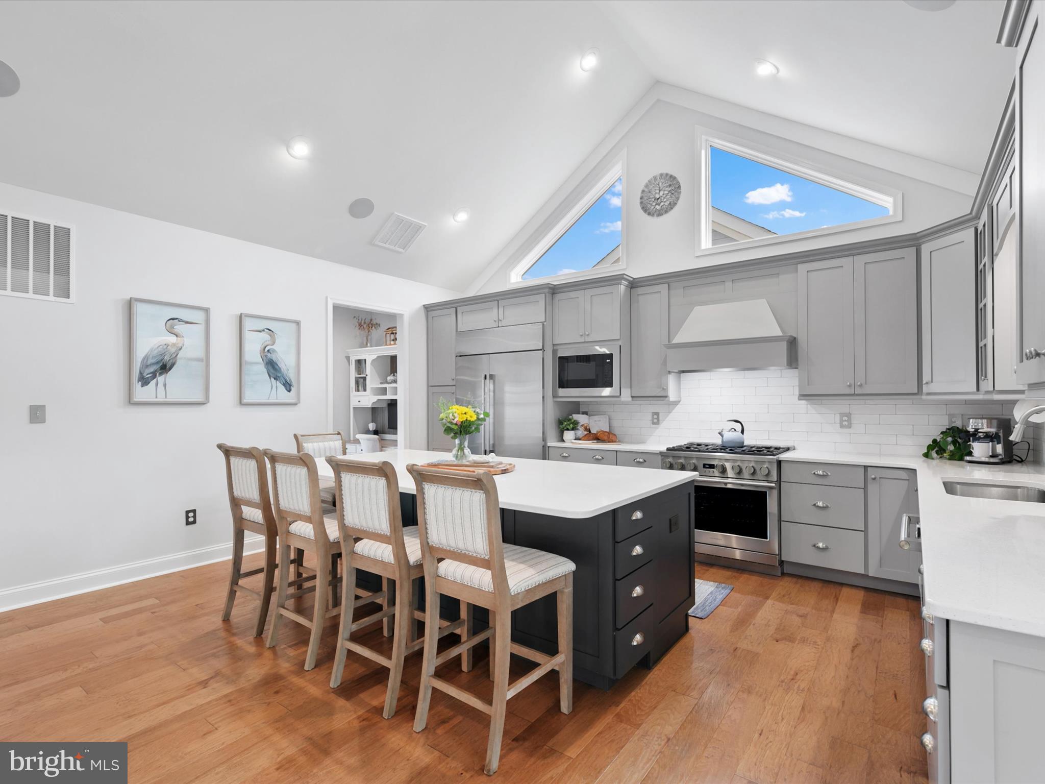 BAYSIDE - Residential