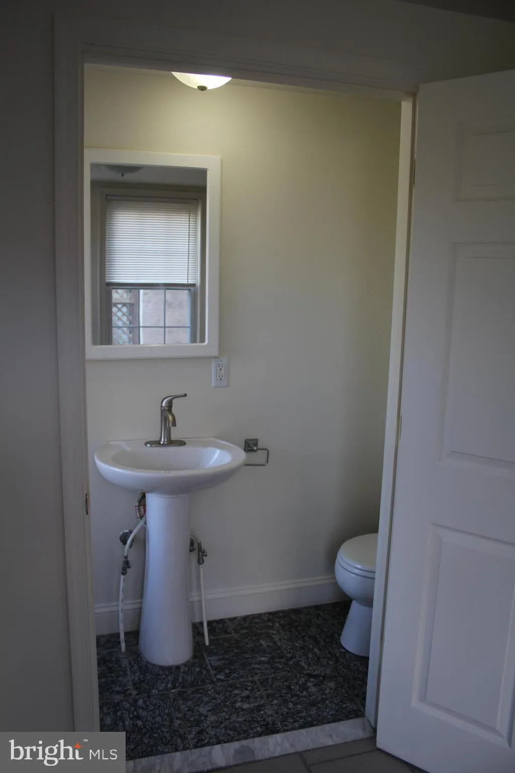 Conshohocken, Pennsylvania 19428, United States, 3 Bedrooms Bedrooms, ,3 BathroomsBathrooms,Residential,Active,191591