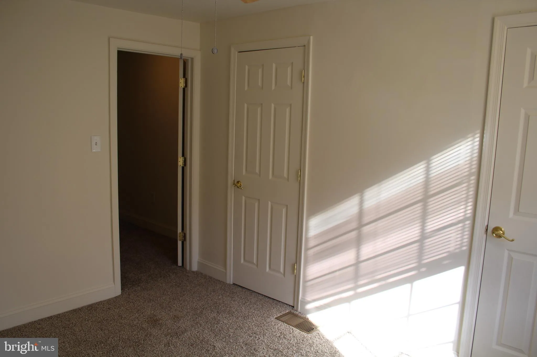 Conshohocken, Pennsylvania 19428, United States, 3 Bedrooms Bedrooms, ,3 BathroomsBathrooms,Residential,Active,191591