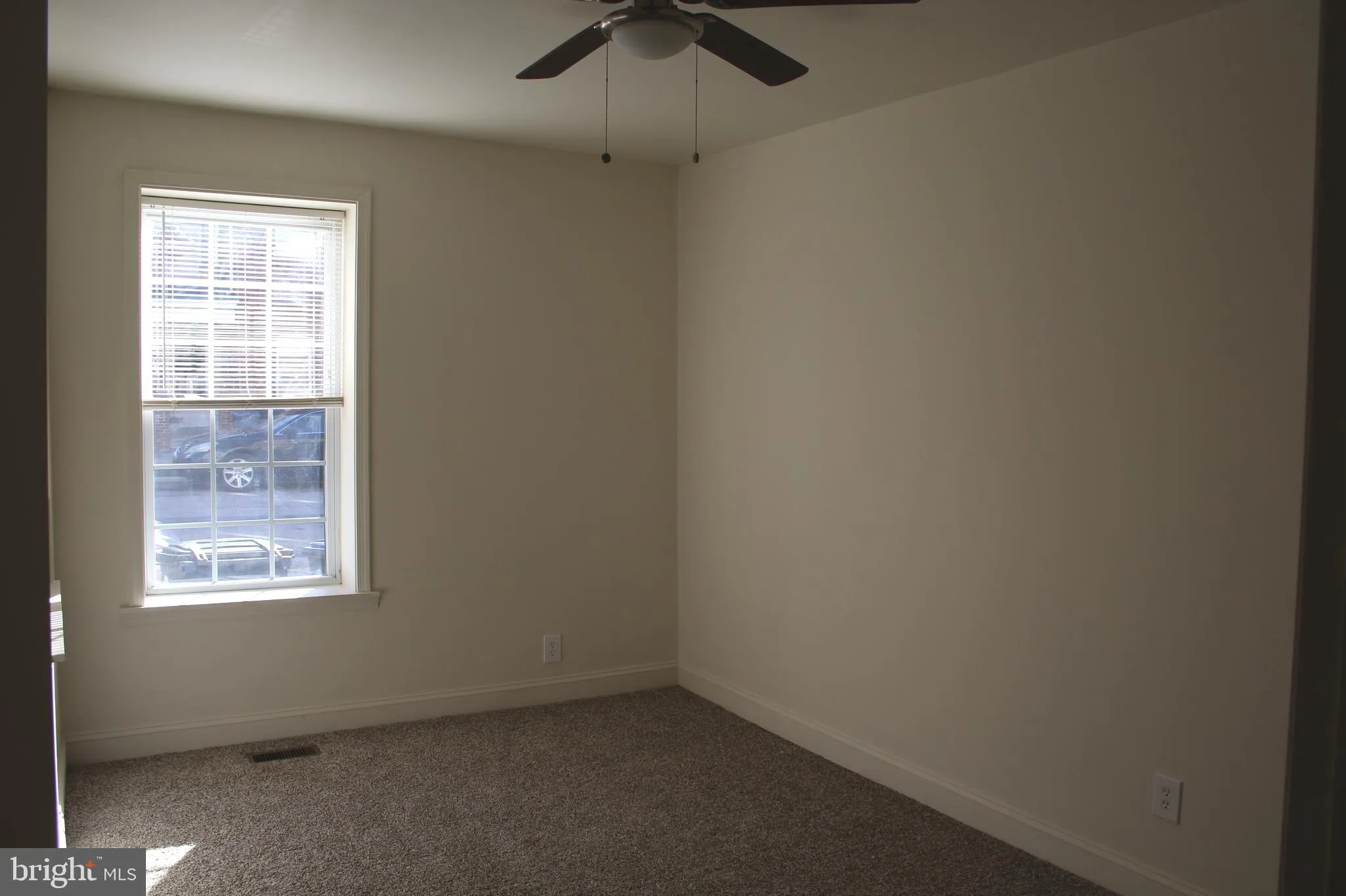 Conshohocken, Pennsylvania 19428, United States, 3 Bedrooms Bedrooms, ,3 BathroomsBathrooms,Residential,Active,191591