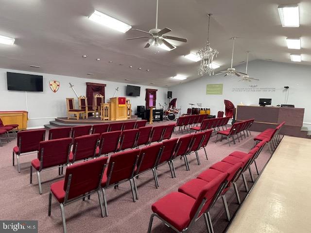 201 N LYNCHBURG STREET