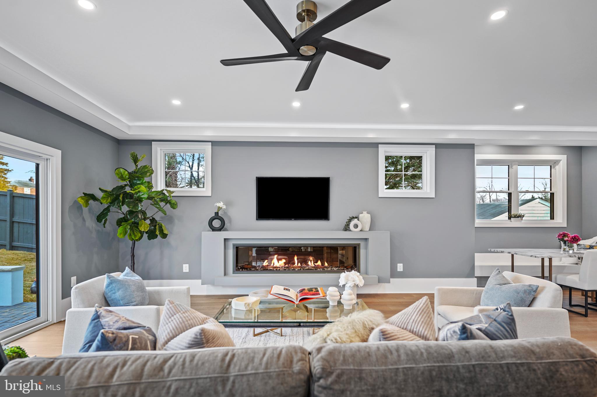 FALLS PARK - Residential