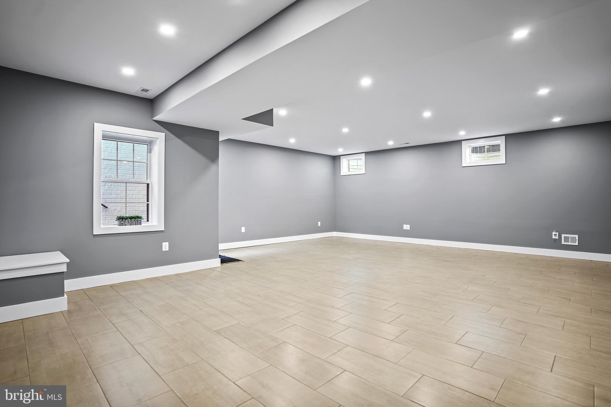 FALLS PARK - Residential