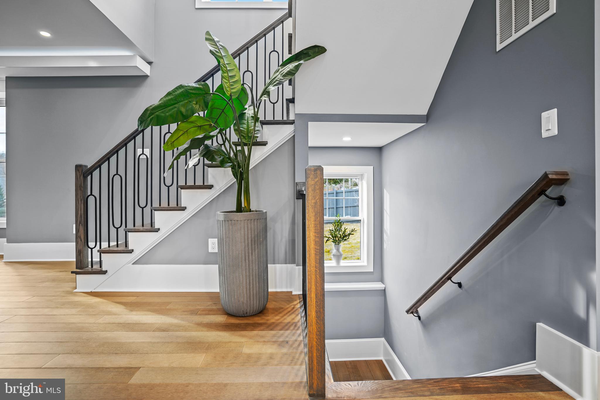 FALLS PARK - Residential