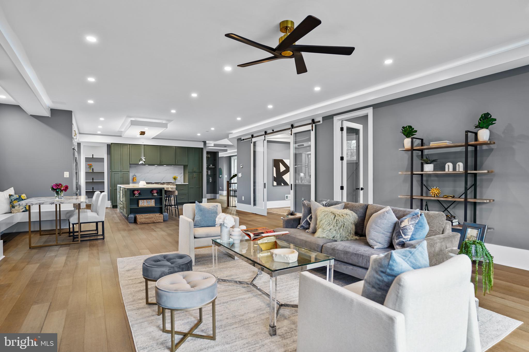 FALLS PARK - Residential