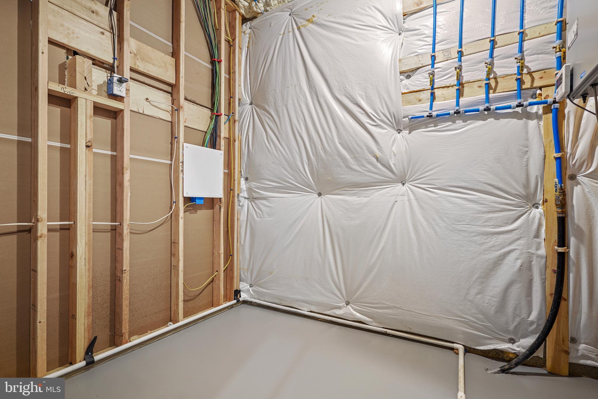 FALLS PARK - Residential