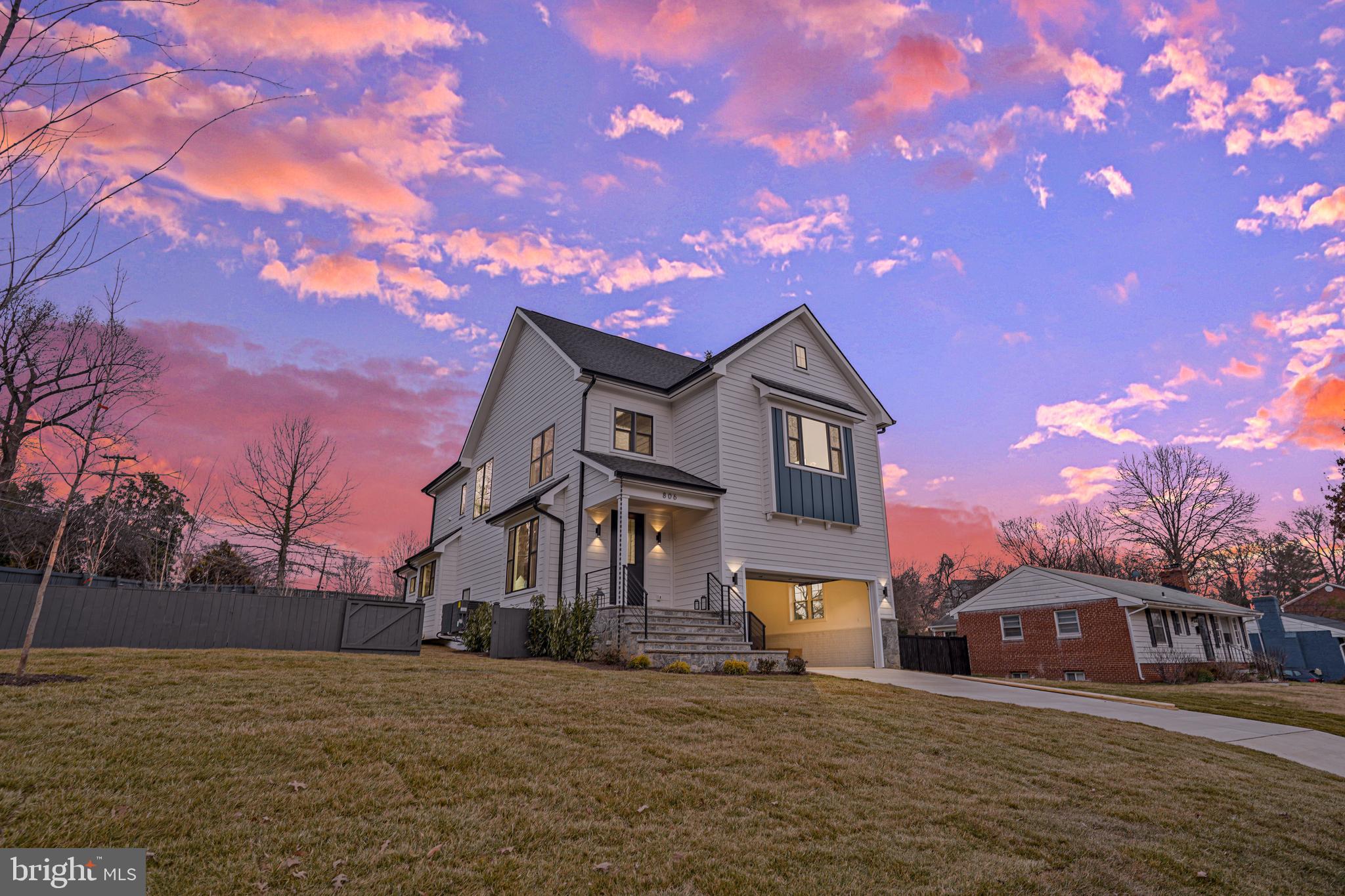 FALLS PARK - Residential