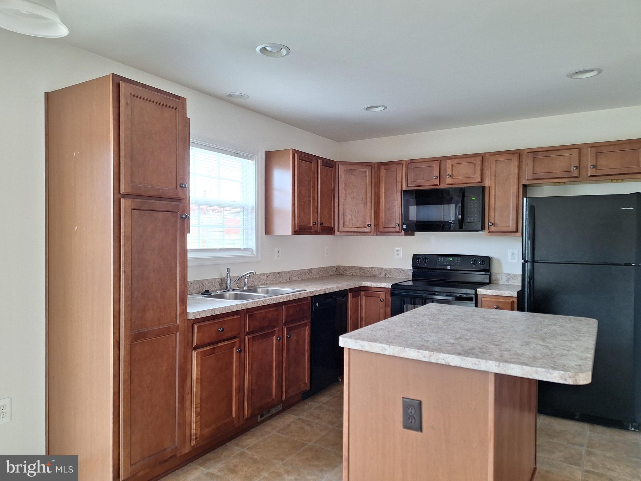 HEATHER HILLS/BRIGHTFLD - Residential