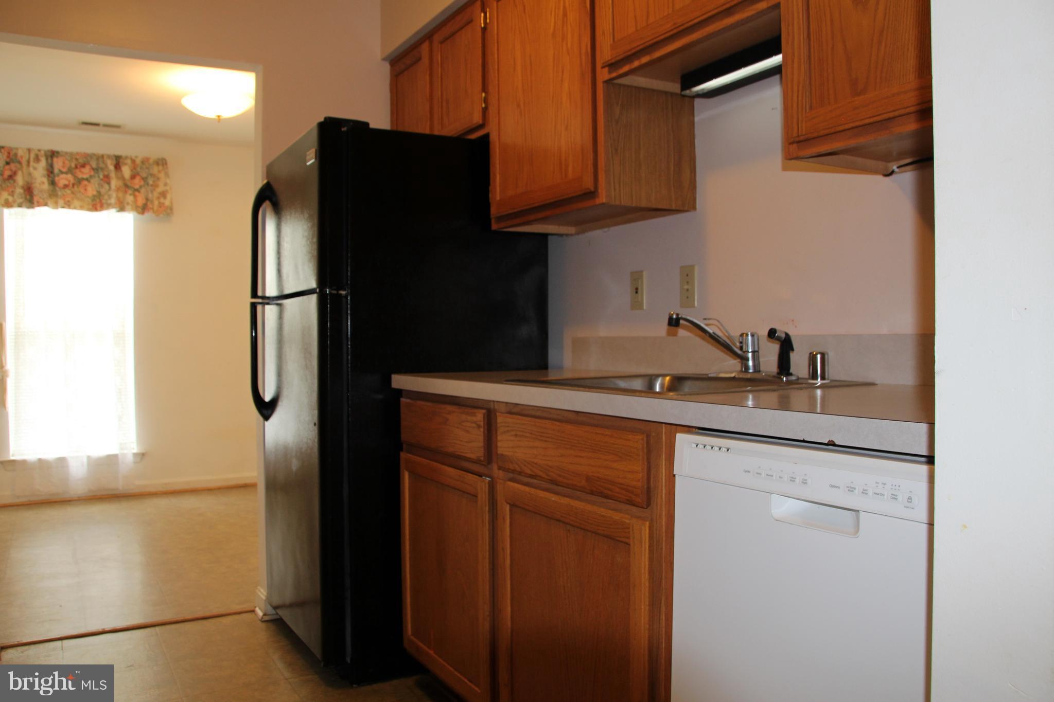 SOUTHGATE CENTER - Residential