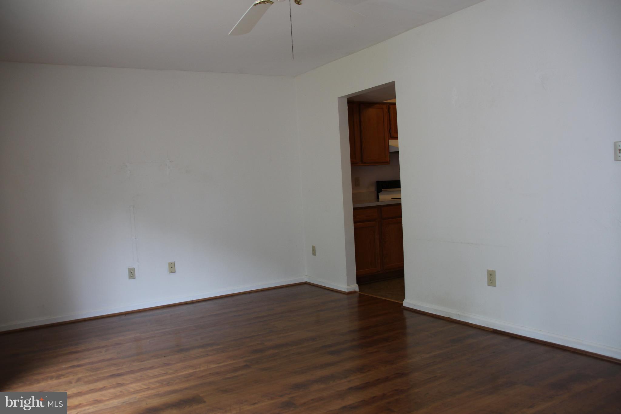 SOUTHGATE CENTER - Residential