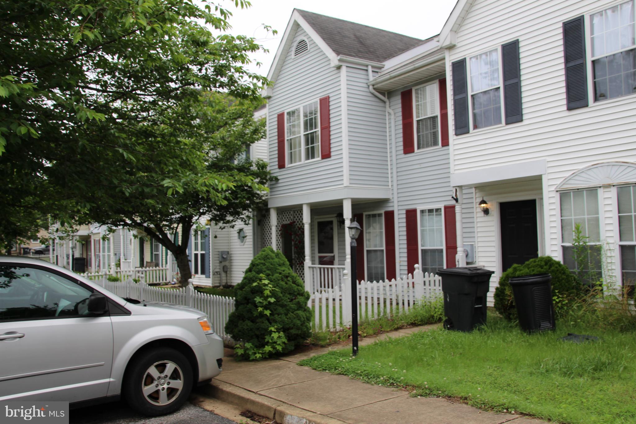 SOUTHGATE CENTER - Residential