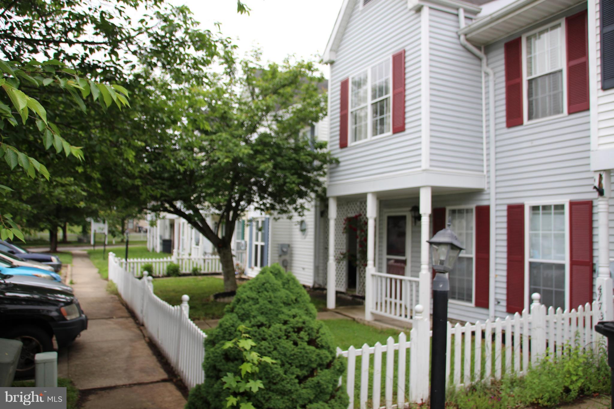 SOUTHGATE CENTER - Residential