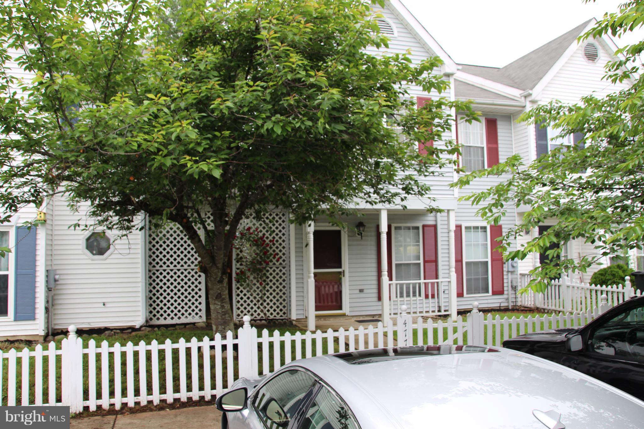 SOUTHGATE CENTER - Residential