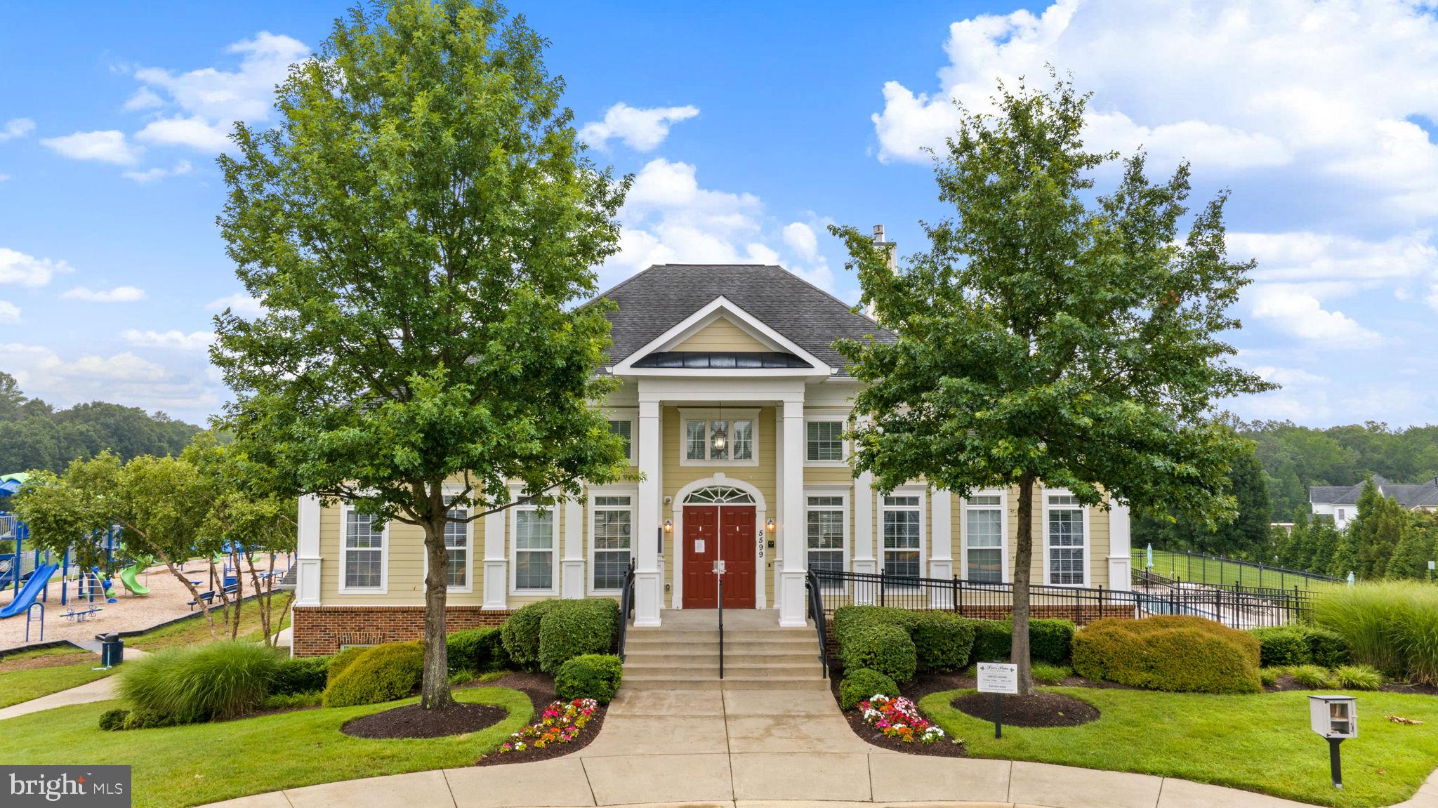 LEES PARKE - Residential