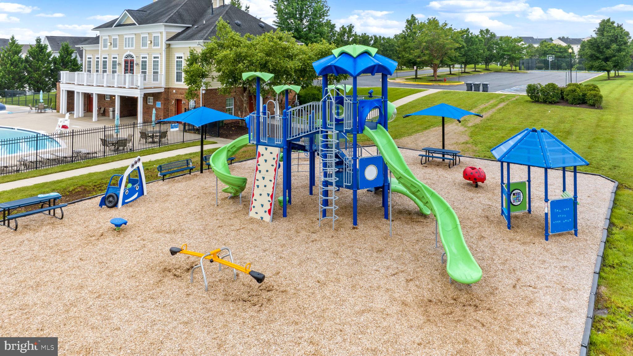 LEES PARKE - Residential