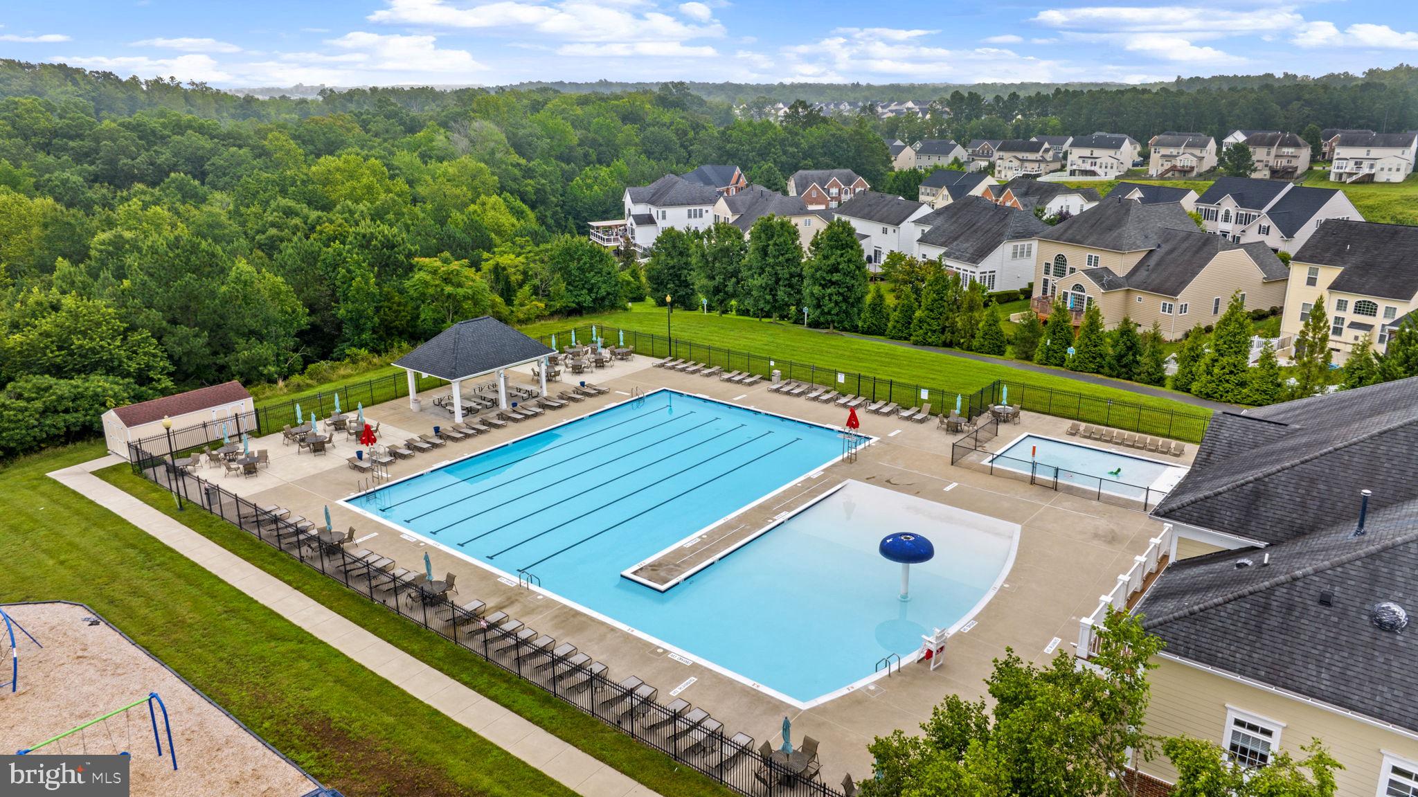 LEES PARKE - Residential