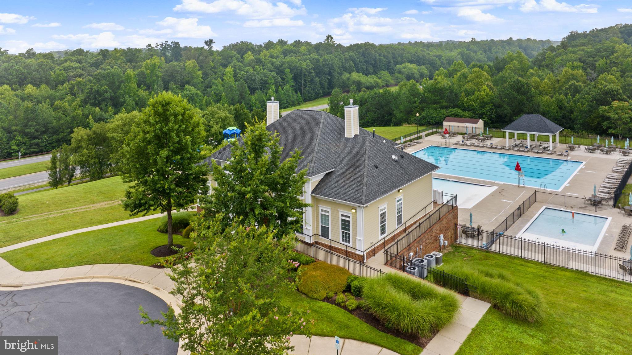 LEES PARKE - Residential