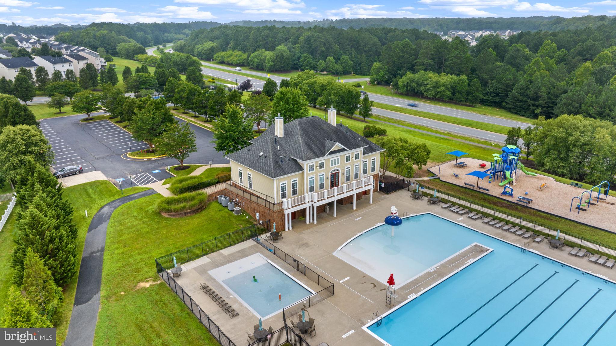 LEES PARKE - Residential