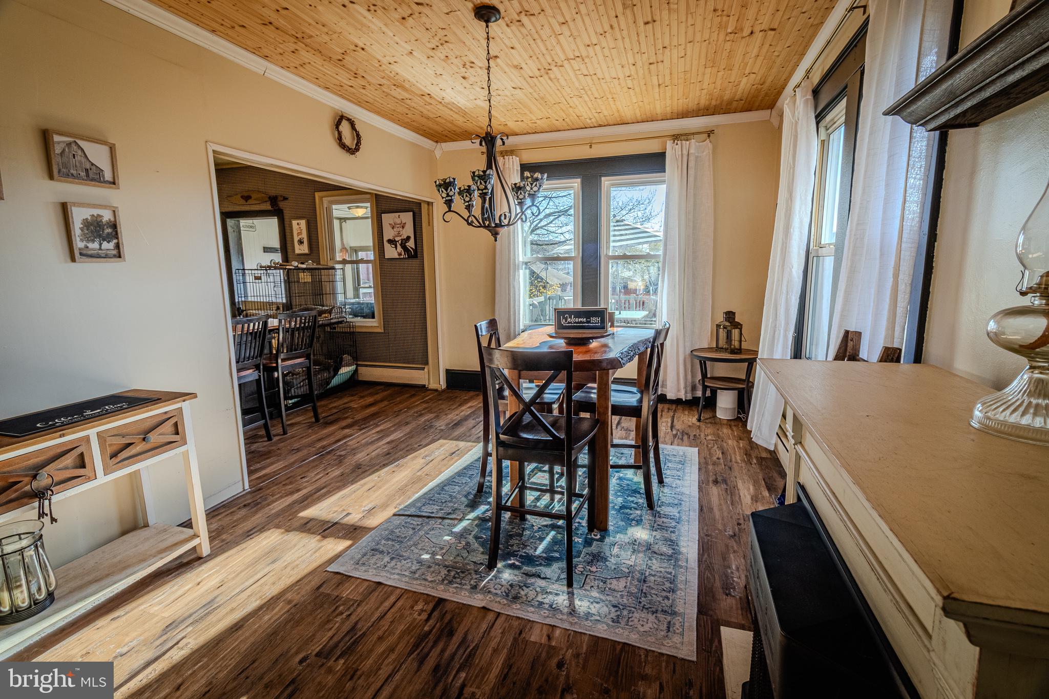 FRACKVILLE - Residential