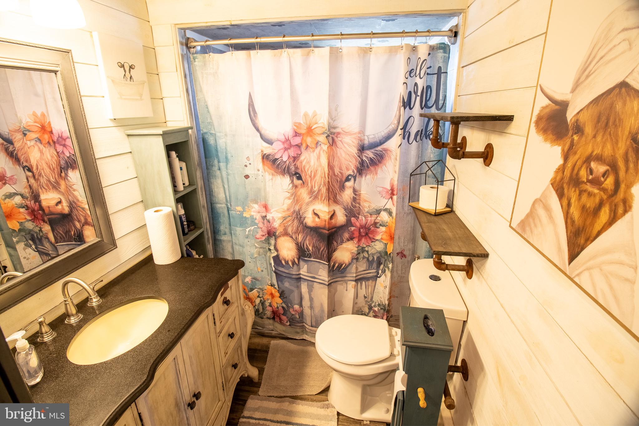 FRACKVILLE - Residential