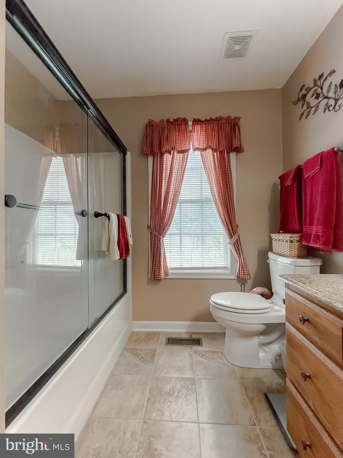 RIVERSIDE FARMS - Residential