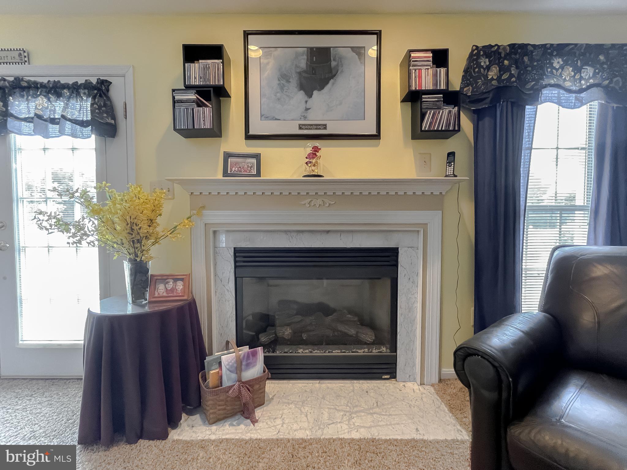 RIVERSIDE FARMS - Residential