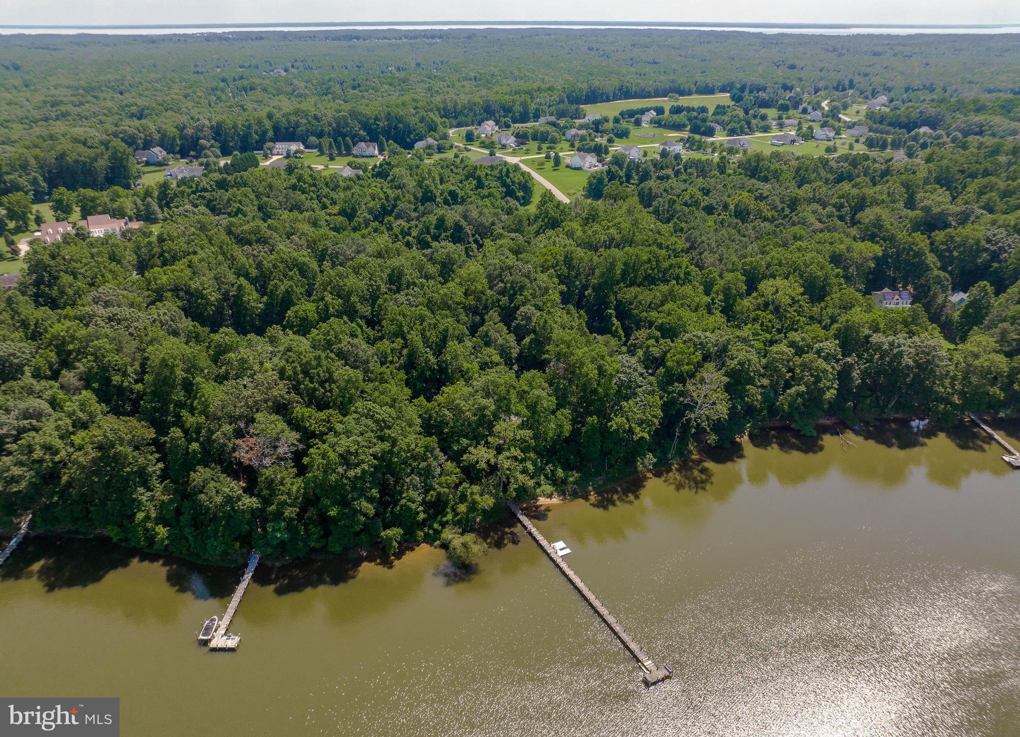 RIVERSIDE FARMS - Residential