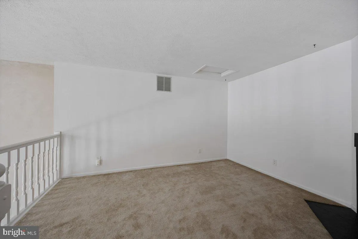 Lindenwold, New Jersey 08021, United States, 1 Bedroom Bedrooms, ,2 BathroomsBathrooms,Residential,Active,183953